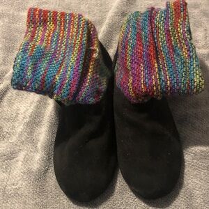 BearPaw Black Ankle Boots with Vibrant Knit Cuffs